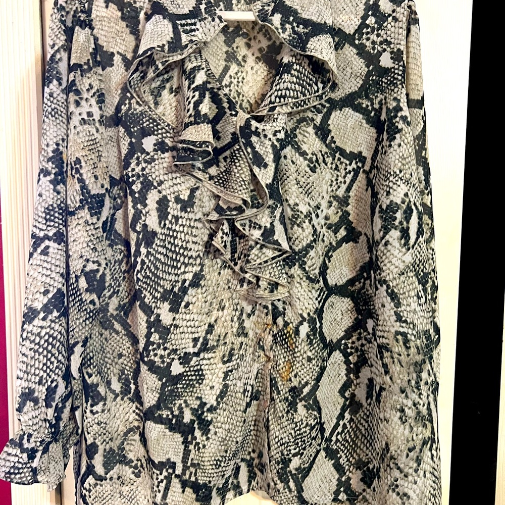 women top